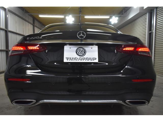 Ｅクラス Ｅ２２０ｄ　スポーツ　ＥＸＣ　レーダーＰ　後期型　サンルーフ　ＭＥコネクト　全席ヒーター黒革　ディストロ　ＡＭＧエアロ１９ＡＷ　電動トランク　ＨＵＤ　ブルメＳ　エアバランスＰ　ＭＢＵＸ　３６０カメラ　２年保証（20枚目）