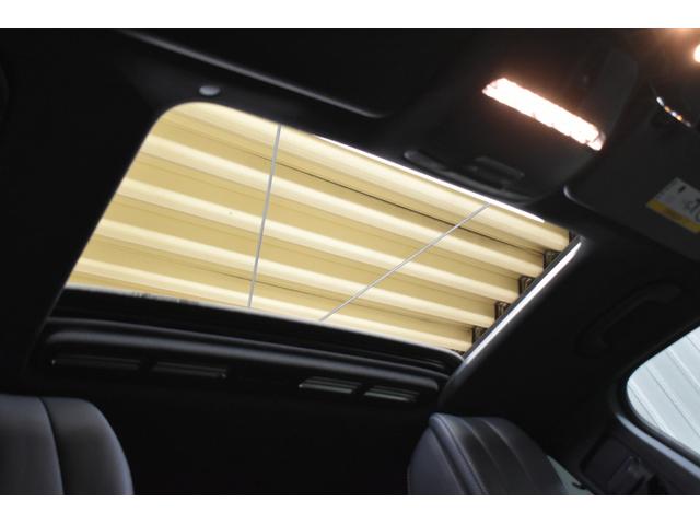 ＣＬＳクラス ＣＬＳ４５０　４マチック　スポーツ　エクスクルーシブ　３６７馬力　ＩＳＧ搭載　ＭＥコネ　サンルーフ　全席ヒーター＆クーラー黒革　ＡＣＣ　ＢＳＭ　ＡＭＧエアロ１９ＡＷ　ＨＵＤ　フットトランク　ブルメＳ　地デジ３６０カメ　２年保証（5枚目）