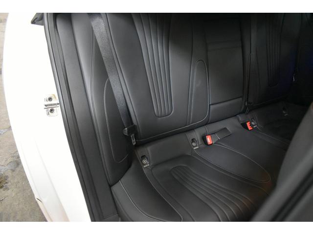 ＣＬＳクラス ＣＬＳ４５０　４マチック　スポーツ　エクスクルーシブ　３６７馬力　ＩＳＧ搭載　ＭＥコネ　サンルーフ　全席ヒーター＆クーラー黒革　ＡＣＣ　ＢＳＭ　ＡＭＧエアロ１９ＡＷ　ＨＵＤ　フットトランク　ブルメＳ　地デジ３６０カメ　２年保証（23枚目）