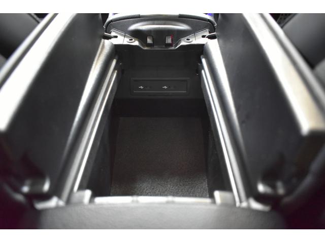 Ｅクラス Ｅ２００　スポーツ　ＢＳＧ　ＥＸクルーシブ　ＡＭＧラインインテ　ＲＳＰ　後期型　１オナ　サンルーフ　全席ヒーター黒革　ＡＣＣ　ＡＭＧエアロ　キーＧＯ　電動トランク　ＨＵＤ　ブルメ　対話式ナビ　地デジ３６０カメ　２年保証（29枚目）