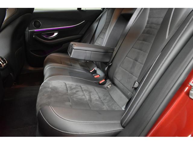 Ｅクラス Ｅ２００　アバンギャルド　スポーツ　レーダーＰ　ＭＥコネ　９速　ヒーター半革　ディストロ　Ｌチェンジ　ＡＭＧエアロ１９ＡＷ　キーＧｏ　ブラインドＳ　地デジ３６０カメ　マルチカラーアンビエント　２年保証（23枚目）