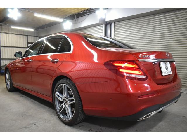 Ｅクラス Ｅ２００　アバンギャルド　スポーツ　レーダーＰ　ＭＥコネ　９速　ヒーター半革　ディストロ　Ｌチェンジ　ＡＭＧエアロ１９ＡＷ　キーＧｏ　ブラインドＳ　地デジ３６０カメ　マルチカラーアンビエント　２年保証（47枚目）
