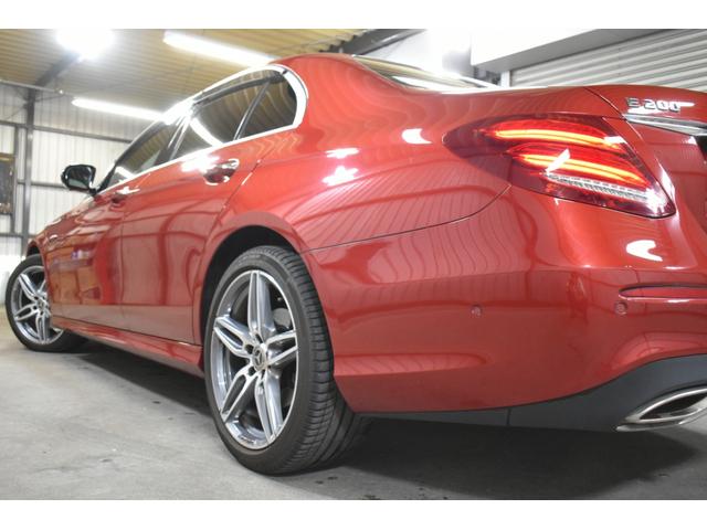 Ｅクラス Ｅ２００　アバンギャルド　スポーツ　レーダーＰ　ＭＥコネ　９速　ヒーター半革　ディストロ　Ｌチェンジ　ＡＭＧエアロ１９ＡＷ　キーＧｏ　ブラインドＳ　地デジ３６０カメ　マルチカラーアンビエント　２年保証（52枚目）