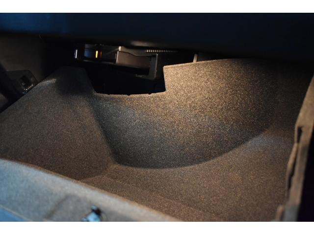 ＧＬＡクラス ＧＬＡ４５　４マチック　レーダーセーフティＰ　高出力エンジン３６０馬力　ヒーター黒革　ディストロ　Ｂスポット　レーンキープ　ＡＭＧエアロ１９ＡＷ　キーレスＧＯ　パークトロ　電動Ｒゲート　地デジＢカメラ　アンビエント　２年保証（31枚目）