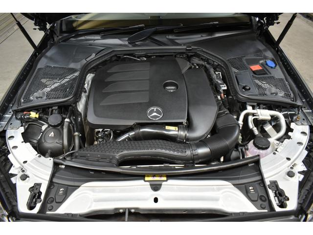 Ｃクラスステーションワゴン Ｃ２００ステーションワゴンアバンギャルドＡＭＧライン　後期　ＡＭＧライン　パノラマサンＲ　レーダーセーフティＰ　ヒーター黒革　ディストロニック　ＢＳＭ　ＡＭＧエアロ１８ＡＷ　ＬＥＤヘッドライト　純正ナビＴＶ　Ｄトランク　ＭＥコネクト　Ｂカメラ　２年保証（14枚目）