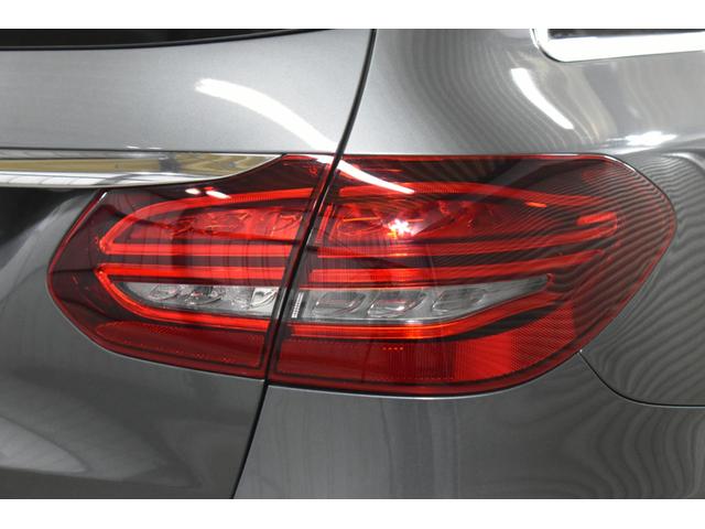 Ｃクラスステーションワゴン Ｃ２００ステーションワゴンアバンギャルドＡＭＧライン　後期　ＡＭＧライン　パノラマサンＲ　レーダーセーフティＰ　ヒーター黒革　ディストロニック　ＢＳＭ　ＡＭＧエアロ１８ＡＷ　ＬＥＤヘッドライト　純正ナビＴＶ　Ｄトランク　ＭＥコネクト　Ｂカメラ　２年保証（46枚目）