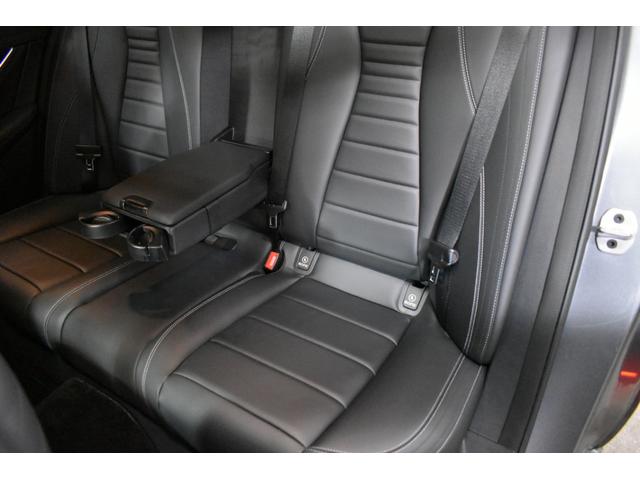 Ｅクラス Ｅ３５０ｅ　アバンギャルド　スポーツ　１オーナー　エクスクルーシブＰ　レーダーＳＰ　パノラマサンＲ　９速　全席ヒーター黒革　ディストロ　ＡＭＧエアロ１９ＡＷ　ＨＵＤ　ＬＥＤＨ　ＰＴＳ　フットゲート　ブルメスター　地デジ３６０カメ　２年保証（15枚目）