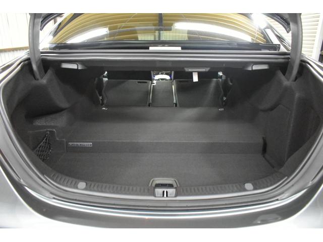 Ｅクラス Ｅ３５０ｅ　アバンギャルド　スポーツ　１オーナー　エクスクルーシブＰ　レーダーＳＰ　パノラマサンＲ　９速　全席ヒーター黒革　ディストロ　ＡＭＧエアロ１９ＡＷ　ＨＵＤ　ＬＥＤＨ　ＰＴＳ　フットゲート　ブルメスター　地デジ３６０カメ　２年保証（16枚目）