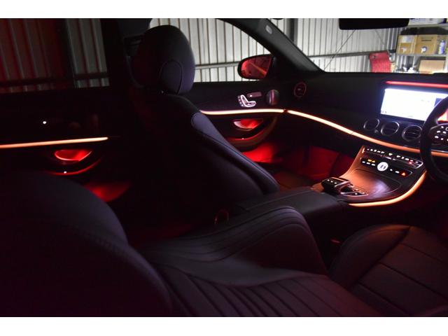 Ｅクラス Ｅ３５０ｅ　アバンギャルド　スポーツ　１オーナー　エクスクルーシブＰ　レーダーＳＰ　パノラマサンＲ　９速　全席ヒーター黒革　ディストロ　ＡＭＧエアロ１９ＡＷ　ＨＵＤ　ＬＥＤＨ　ＰＴＳ　フットゲート　ブルメスター　地デジ３６０カメ　２年保証（38枚目）