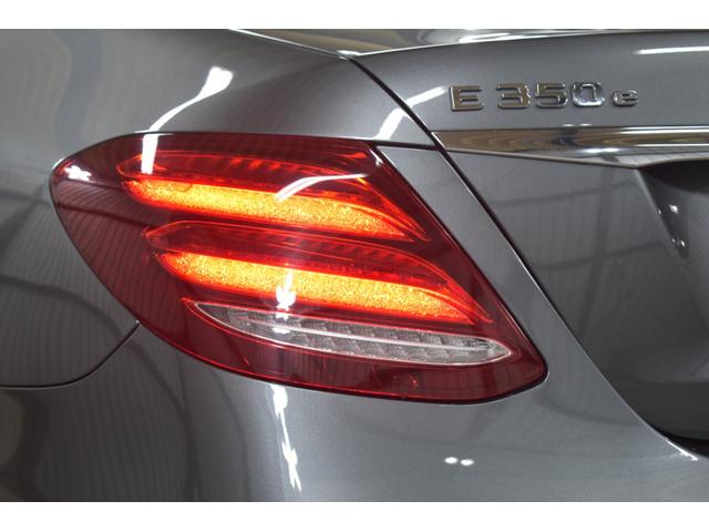 Ｅクラス Ｅ３５０ｅ　アバンギャルド　スポーツ　１オーナー　エクスクルーシブＰ　レーダーＳＰ　パノラマサンＲ　９速　全席ヒーター黒革　ディストロ　ＡＭＧエアロ１９ＡＷ　ＨＵＤ　ＬＥＤＨ　ＰＴＳ　フットゲート　ブルメスター　地デジ３６０カメ　２年保証（51枚目）