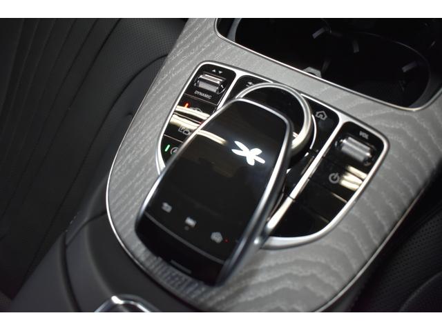 ＣＬＳクラス ＣＬＳ４５０　４マチック　スポーツ　エクスクルーシブ　ＩＳＧ搭載　ＭＥコネ　サンルーフ　全席ヒーター＆クーラー黒革　ＡＣＣ　ＢＳＭ　ＡＭＧエアロ１９ＡＷ　ＨＵＤ　フットトランク　ブルメＳ　地デジ３６０カメ　２年保証（27枚目）