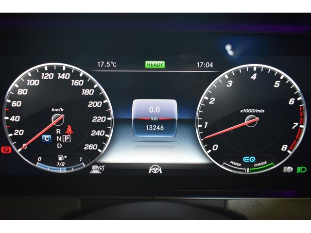 ＣＬＳクラス ＣＬＳ４５０　４マチック　スポーツ　エクスクルーシブ　ＩＳＧ搭載　ＭＥコネ　サンルーフ　全席ヒーター＆クーラー黒革　ＡＣＣ　ＢＳＭ　ＡＭＧエアロ１９ＡＷ　ＨＵＤ　フットトランク　ブルメＳ　地デジ３６０カメ　２年保証（32枚目）