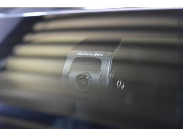 ＣＬＳクラス ＣＬＳ４５０　４マチック　スポーツ　エクスクルーシブ　ＩＳＧ搭載　ＭＥコネ　サンルーフ　全席ヒーター＆クーラー黒革　ＡＣＣ　ＢＳＭ　ＡＭＧエアロ１９ＡＷ　ＨＵＤ　フットトランク　ブルメＳ　地デジ３６０カメ　２年保証（42枚目）