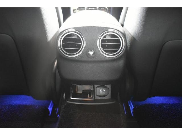 Ｅクラス Ｅ２５０　アバンギャルド　スポーツ　レザーＰ　レーダーＰ　ＭＥコネ　全席ヒーター黒革　ディストロ　ＡＭＧエアロ１９ＡＷ　キーＧＯ　ＰＴＳ　フットゲート　ブルメ　ナビ３６０カメ　２年保証（48枚目）