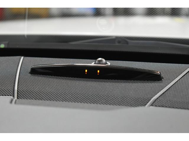 Eクラスステーションワゴン E250 ステーションワゴン アバンギャルド AMGスポーツP レーダーセーフティP 後期 半革 ディストロ BSM Lキープ AMGエアロ18AW キーレスGO フットゲート HDDナビTV Bカメラ 後席モニター 2年保証(10枚目)