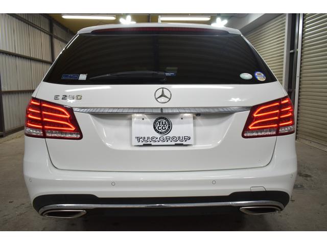 Eクラスステーションワゴン E250 ステーションワゴン アバンギャルド AMGスポーツP レーダーセーフティP 後期 半革 ディストロ BSM Lキープ AMGエアロ18AW キーレスGO フットゲート HDDナビTV Bカメラ 後席モニター 2年保証(20枚目)