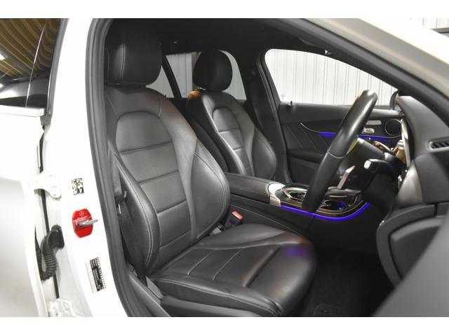 Cクラスステーションワゴン C220dステーションワゴンロレウスEDスポツプラP 後期型 レーダーSP 特別仕様 ヒーター黒革 BSM AMGエアロ18AW 液晶メーター HUD フットゲート MEコネクト 9速 地デジナビ バックカメラ エアサス LEDヘッドライト 2年保証(8枚目)