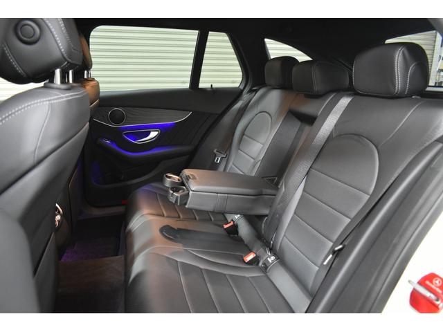 Cクラスステーションワゴン C220dステーションワゴンロレウスEDスポツプラP 後期型 レーダーSP 特別仕様 ヒーター黒革 BSM AMGエアロ18AW 液晶メーター HUD フットゲート MEコネクト 9速 地デジナビ バックカメラ エアサス LEDヘッドライト 2年保証(15枚目)