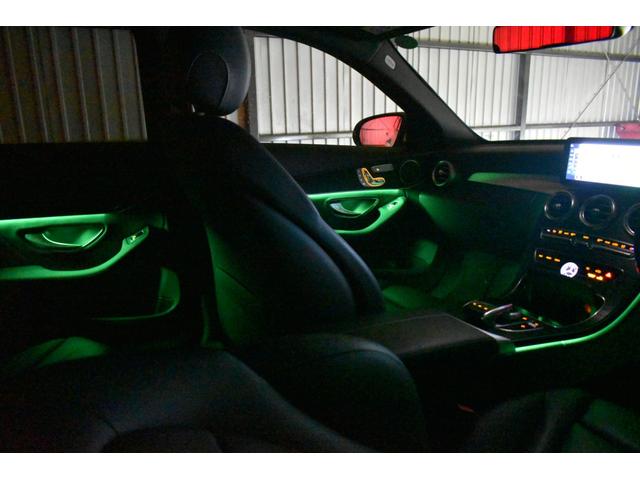 Cクラスステーションワゴン C220dステーションワゴンロレウスEDスポツプラP 後期型 レーダーSP 特別仕様 ヒーター黒革 BSM AMGエアロ18AW 液晶メーター HUD フットゲート MEコネクト 9速 地デジナビ バックカメラ エアサス LEDヘッドライト 2年保証(29枚目)