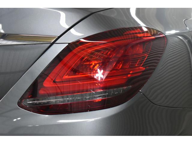 Ｃクラス Ｃ２００ローレウスエディションスポーツプラスパック　レザーエクスクルーシブ　レーダーＳＰ　パノラマサンＲ　９速　ＢＳＧ搭載　ヒータークーラー赤革　ＡＣＣ　ＢＳＭ　Ｌキープ　ＡＭＧエアロ１８ＡＷ　ＰＴＳ　フットトランク　地デジナビ　３６０カメラ　２年保証（47枚目）
