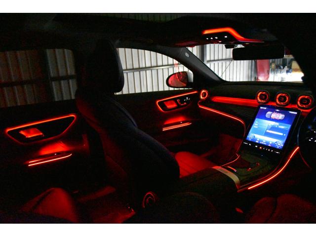 Cクラスステーションワゴン C200ステーションワゴンアバンギャルドAMGライン レザーEXC レーダーセーフティP ベーシックP 新型Cクラス ISG搭載 MEコネ パノラマサンルーフ ヒーター黒本革 ACC BSM AMGエアロ18AW HUD MBUX 360カメラ 2年保証(13枚目)