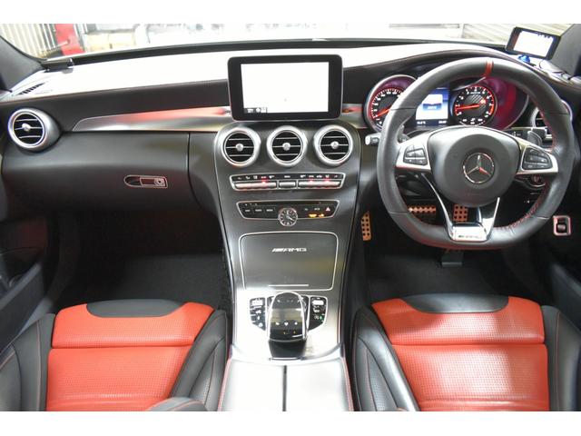 Cクラス C63 S エクスクルーシブP 510馬力 V8Eg パノラマサンR HUD エアバランスP ブルメスターS ハンズフリーアクセス ヒーター付コンビレザー レーダーSP LEDヘッドライト ディストロ 2年保証(3枚目)