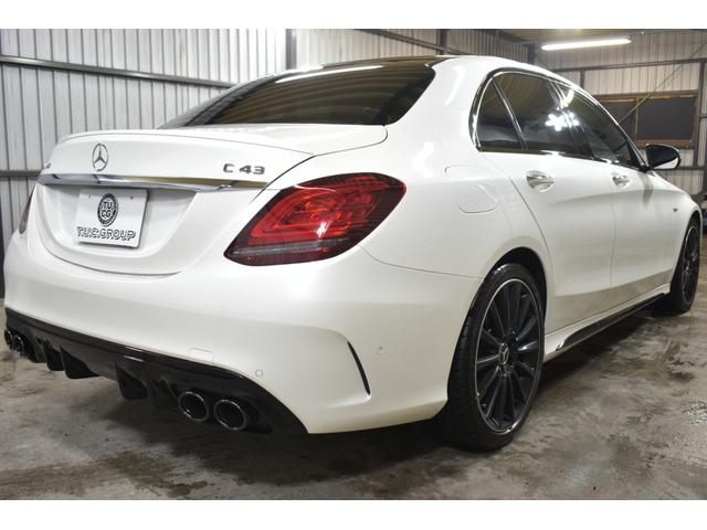 Ｃクラス Ｃ４３　４マチック　後期　パノラマサンＲ　レーダーＳＰ　３９０馬力　ヒーター付黒革　ブルメスターＳ　ディストロ　ＬＥＤＨ　ＡＭＧエアロ１９ＡＷ　マルチカラーアンビエントライト　地デジナビ　Ｂカメラ　Ｄトランク　２年保証（4枚目）