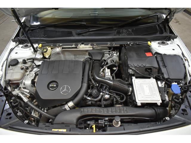 Ａクラス Ａ１８０　エディション１　レーダーＰ　限定　ＭＥコネ　ＭＢＵＸシステム　専用内装　ディストロ　ＢＳＭ　Ｌチェン　ＡＭＧエアロ１９ＡＷ　マルチＬＥＤヘッドライト　キーＧＯ　ＰＴＳ　ＨＵＤ　対話式ナビＴＶ　３６０カメ　　２年保証（14枚目）