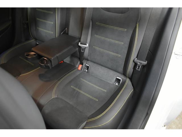 Ａクラス Ａ１８０　エディション１　レーダーＰ　限定　ＭＥコネ　ＭＢＵＸシステム　専用内装　ディストロ　ＢＳＭ　Ｌチェン　ＡＭＧエアロ１９ＡＷ　マルチＬＥＤヘッドライト　キーＧＯ　ＰＴＳ　ＨＵＤ　対話式ナビＴＶ　３６０カメ　　２年保証（24枚目）