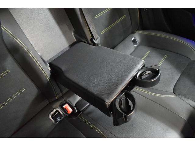 Ａクラス Ａ１８０　エディション１　レーダーＰ　限定　ＭＥコネ　ＭＢＵＸシステム　専用内装　ディストロ　ＢＳＭ　Ｌチェン　ＡＭＧエアロ１９ＡＷ　マルチＬＥＤヘッドライト　キーＧＯ　ＰＴＳ　ＨＵＤ　対話式ナビＴＶ　３６０カメ　　２年保証（30枚目）