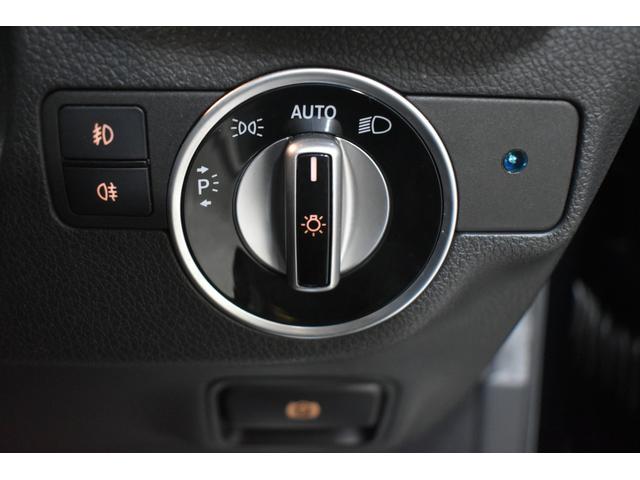 GLAクラス GLA250 4マチック 2年保証 エクスクルーシブP レーダーP パノラマサンルーフ ヒーター黒革 ディストロ Bスポット AMGエアロ18AW 電動Rゲート パークトロ ハーマンカードンサウンド キセノン 地デジBカメラ(32枚目)