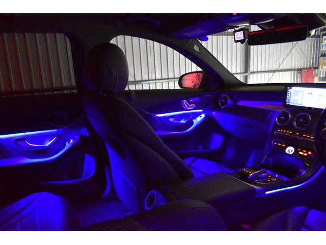 Cクラス C200ローレウスエディションスポーツプラスパック スポーツプラスP レーダーセーフティP 最終特別仕様 MEコネ ヒーター黒革 フットトランク ACC BSM キーレスGO HUD AMGエアロ18AW 液晶メーター ナビBカメラ 2年保証(44枚目)