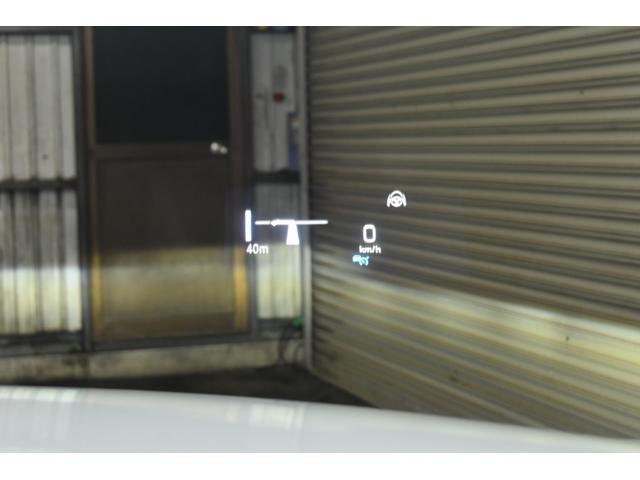 Cクラス C220dローレウスエディションスポーツプラスパック スポーツ+P レーダーセーフティP 特別仕様 1オーナー MEコネクト 9速 ヒーター黒革 ACC BSM AMGエアロ18AW 液晶メーター HUD フットゲート 地デジナビ 360カメラ 2年保証(5枚目)