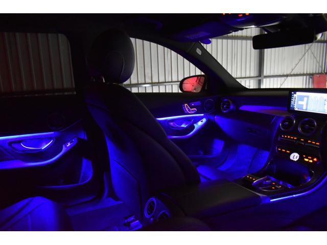 Cクラス C220dローレウスエディションスポーツプラスパック スポーツ+P レーダーセーフティP 特別仕様 1オーナー MEコネクト 9速 ヒーター黒革 ACC BSM AMGエアロ18AW 液晶メーター HUD フットゲート 地デジナビ 360カメラ 2年保証(13枚目)