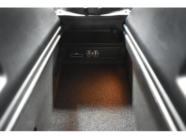 Cクラス C220dローレウスエディションスポーツプラスパック スポーツ+P レーダーセーフティP 特別仕様 1オーナー MEコネクト 9速 ヒーター黒革 ACC BSM AMGエアロ18AW 液晶メーター HUD フットゲート 地デジナビ 360カメラ 2年保証(28枚目)