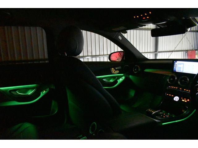 Cクラス C220dローレウスエディションスポーツプラスパック スポーツ+P レーダーセーフティP 特別仕様 1オーナー MEコネクト 9速 ヒーター黒革 ACC BSM AMGエアロ18AW 液晶メーター HUD フットゲート 地デジナビ 360カメラ 2年保証(41枚目)