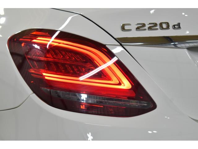 Cクラス C220dローレウスエディションスポーツプラスパック スポーツ+P レーダーセーフティP 特別仕様 1オーナー MEコネクト 9速 ヒーター黒革 ACC BSM AMGエアロ18AW 液晶メーター HUD フットゲート 地デジナビ 360カメラ 2年保証(52枚目)