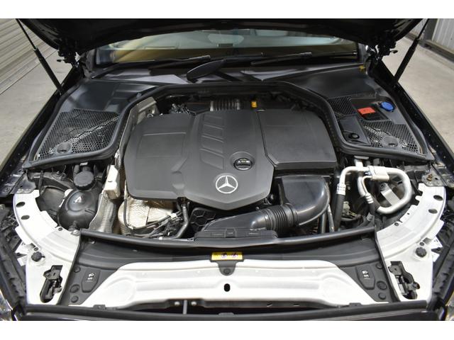 Cクラス C220d ローレウスエディション スポーツ+P レーダーセーフティP 特別仕様 MEコネクト 9速 ヒーター黒革 ACC BSM AMGエアロ18AW 液晶メーター HUD フットゲート 地デジナビ バックカメラ 2年保証(14枚目)