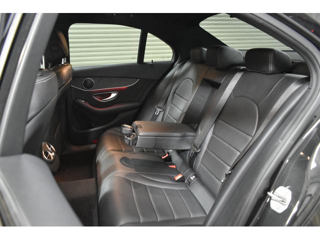 Cクラス C220d ローレウスエディション スポーツ+P レーダーセーフティP 特別仕様 MEコネクト 9速 ヒーター黒革 ACC BSM AMGエアロ18AW 液晶メーター HUD フットゲート 地デジナビ バックカメラ 2年保証(15枚目)