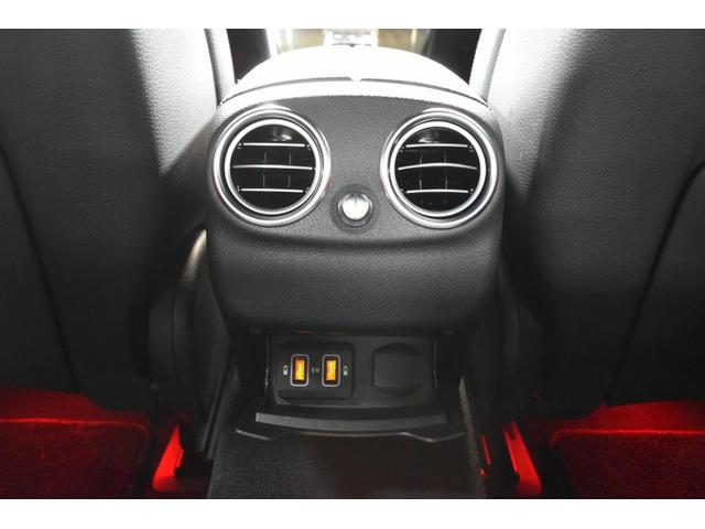 Cクラス C220d ローレウスエディション スポーツ+P レーダーセーフティP 特別仕様 MEコネクト 9速 ヒーター黒革 ACC BSM AMGエアロ18AW 液晶メーター HUD フットゲート 地デジナビ バックカメラ 2年保証(29枚目)