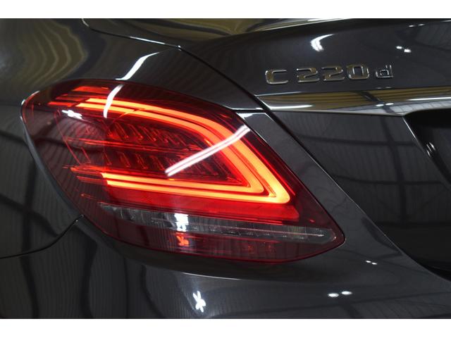 Cクラス C220d ローレウスエディション スポーツ+P レーダーセーフティP 特別仕様 MEコネクト 9速 ヒーター黒革 ACC BSM AMGエアロ18AW 液晶メーター HUD フットゲート 地デジナビ バックカメラ 2年保証(54枚目)