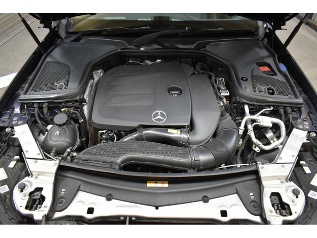 ２，０００ｃｃ直列４気筒ターボエンジン２５８馬力（カタログ値）アイドリングストップ（ＥＣＯスタート＆ストップ機能）・９ＧトロニックＰＬＵＳ搭載モデル！