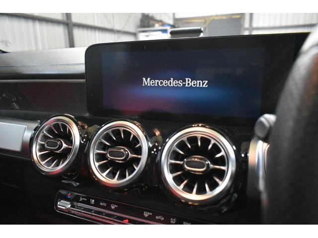 ＧＬＢ ＧＬＢ２００ｄ　４マチック　ＡＭＧラインパッケージ　１オーナー　パノラマＳＲ　ＡＭＧレザーＥＸＣ　赤黒ツートン革　ナビゲーションＰ　地デジ　マルチビームＬＥＤ　ディストロ　ＢＳＭ　レーンキープ　３６０度カメラ　ＡＭＧエアロ＆１９ＡＷ　３列７人　２年保証（10枚目）