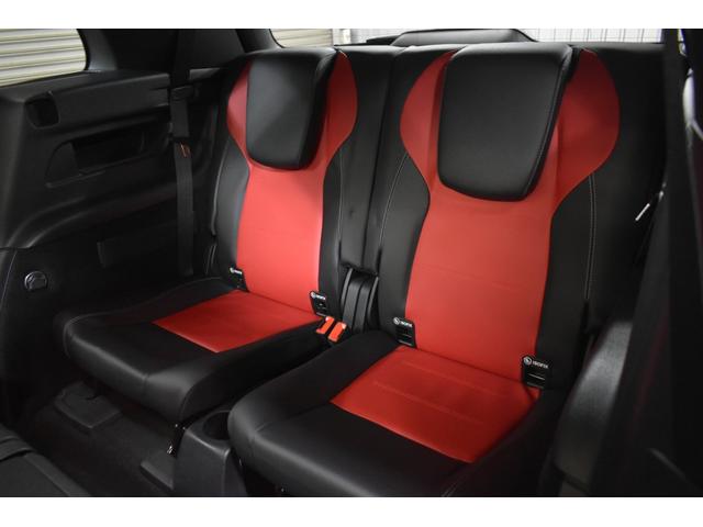 ＧＬＢ ＧＬＢ２００ｄ　４マチック　ＡＭＧラインパッケージ　１オーナー　パノラマＳＲ　ＡＭＧレザーＥＸＣ　赤黒ツートン革　ナビゲーションＰ　地デジ　マルチビームＬＥＤ　ディストロ　ＢＳＭ　レーンキープ　３６０度カメラ　ＡＭＧエアロ＆１９ＡＷ　３列７人　２年保証（16枚目）