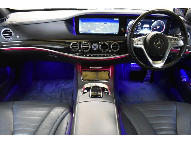 全席ヒーター＆ベンチレーター付ブラックレザーシートのハイクオリティーなインテリアです。　地デジＨＤＤナビ　３６０カメラ　充実オプション装備！前車追従ドライブパイロット搭載