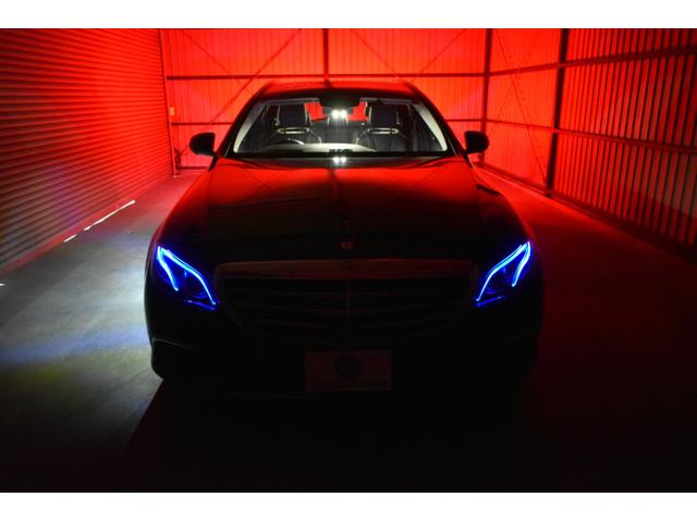 Ｅクラスステーションワゴン Ｅ４００　４マチックステーションワゴンエクスクルシブ　レーダーＳＰ　３３３馬力　Ｖ６ターボ　４ＷＤ　９速ＡＴ　全席ヒーター黒革　ディストロ　Ｌチェンジ　１８ＡＷ　キーレスＧＯ　ＰＴＳ　フットゲート　ブルメスターＳ　ＨＵＤ　地デジ３６０カメラ　２年保証（19枚目）