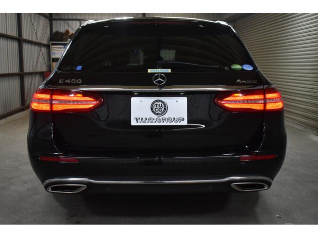 Ｅクラスステーションワゴン Ｅ４００　４マチックステーションワゴンエクスクルシブ　レーダーＳＰ　３３３馬力　Ｖ６ターボ　４ＷＤ　９速ＡＴ　全席ヒーター黒革　ディストロ　Ｌチェンジ　１８ＡＷ　キーレスＧＯ　ＰＴＳ　フットゲート　ブルメスターＳ　ＨＵＤ　地デジ３６０カメラ　２年保証（20枚目）