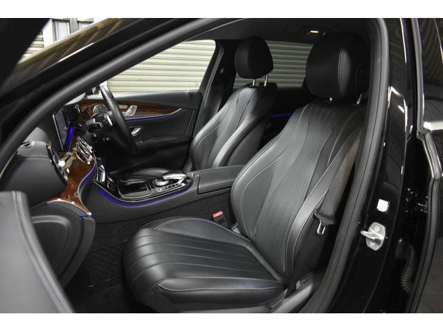 Ｅクラスステーションワゴン Ｅ４００　４マチックステーションワゴンエクスクルシブ　レーダーＳＰ　３３３馬力　Ｖ６ターボ　４ＷＤ　９速ＡＴ　全席ヒーター黒革　ディストロ　Ｌチェンジ　１８ＡＷ　キーレスＧＯ　ＰＴＳ　フットゲート　ブルメスターＳ　ＨＵＤ　地デジ３６０カメラ　２年保証（22枚目）