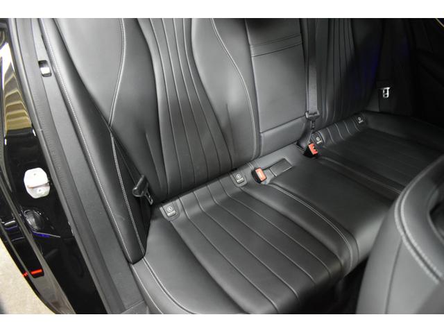 Ｅクラスステーションワゴン Ｅ４００　４マチックステーションワゴンエクスクルシブ　レーダーＳＰ　３３３馬力　Ｖ６ターボ　４ＷＤ　９速ＡＴ　全席ヒーター黒革　ディストロ　Ｌチェンジ　１８ＡＷ　キーレスＧＯ　ＰＴＳ　フットゲート　ブルメスターＳ　ＨＵＤ　地デジ３６０カメラ　２年保証（23枚目）