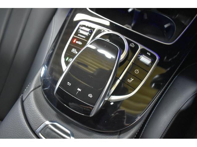 Ｅクラスステーションワゴン Ｅ４００　４マチックステーションワゴンエクスクルシブ　レーダーＳＰ　３３３馬力　Ｖ６ターボ　４ＷＤ　９速ＡＴ　全席ヒーター黒革　ディストロ　Ｌチェンジ　１８ＡＷ　キーレスＧＯ　ＰＴＳ　フットゲート　ブルメスターＳ　ＨＵＤ　地デジ３６０カメラ　２年保証（27枚目）